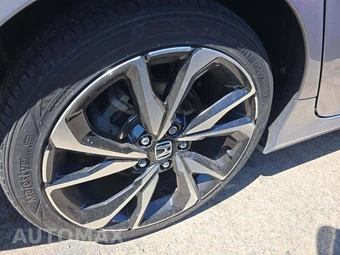 2018 Honda Civic Si Sedan - miniatura 25