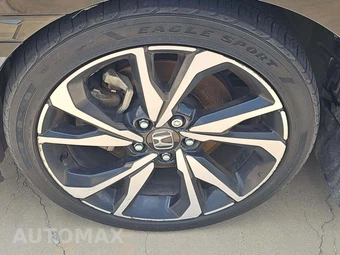 2018 Honda Civic Si Sedan w/High Performance Tires - miniatura 27