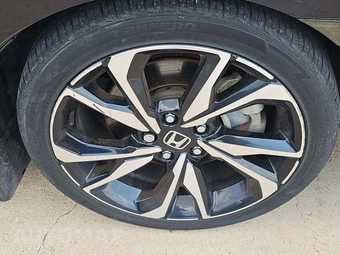2018 Honda Civic Si Sedan w/High Performance Tires - miniatura 40
