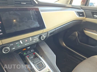 2018 Honda Clarity Plug-In Hybrid - miniatura 11