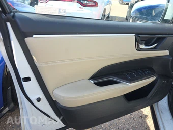2018 Honda Clarity Plug-In Hybrid - miniatura 9
