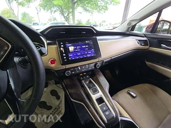 2018 Honda Clarity Plug-In Hybrid - miniatura 10