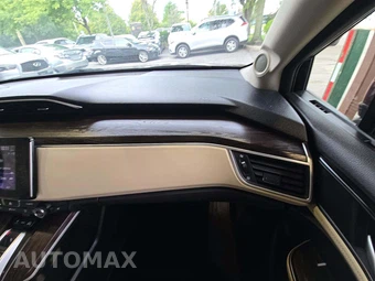 2018 Honda Clarity Plug-In Hybrid - miniatura 19