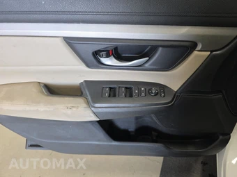 2018 Honda CR-V LX – miniatura 9