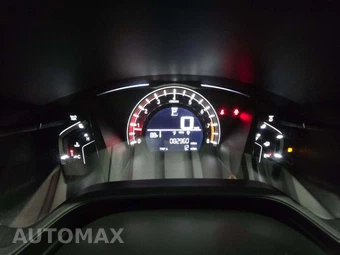 2018 Honda CR-V LX - miniatura 9