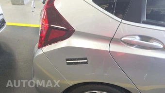 2018 Honda Fit EX – miniatura 39