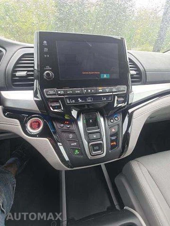 2018 Honda Odyssey Elite 118.1" WB - miniatura 10