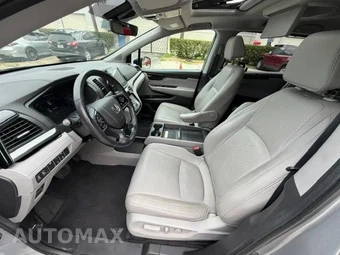 2018 Honda Odyssey Elite 118.1" WB - miniatura 12