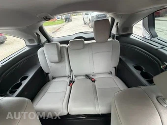 2018 Honda Odyssey Elite 118.1" WB - miniatura 17