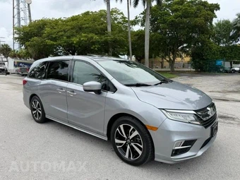 2018 Honda Odyssey Elite 118.1" WB - miniatura 3