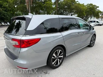 2018 Honda Odyssey Elite 118.1" WB - miniatura 5