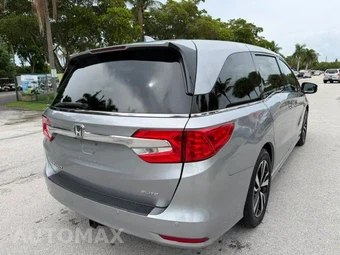 2018 Honda Odyssey Elite 118.1" WB - miniatura 6