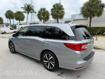 2018 Honda Odyssey Elite 118.1" WB - miniatura 9