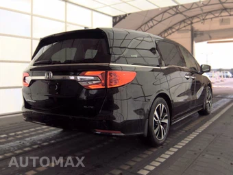 2018 Honda Odyssey Elite 118.1" WB - miniatura 4