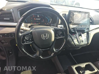 2018 Honda Odyssey Elite 118.1" WB - miniatura 10