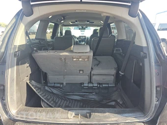 2018 Honda Odyssey Elite 118.1" WB - miniatura 17