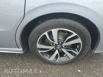 2018 Honda Odyssey Elite 118.1" WB - miniatura 11
