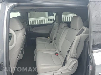 2018 Honda Odyssey Elite 118.1" WB - miniatura 16