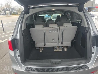 2018 Honda Odyssey Elite 118.1" WB - miniatura 21