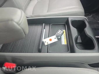 2018 Honda Odyssey Elite 118.1" WB - miniatura 24