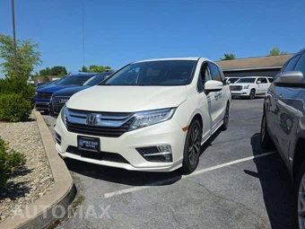 2018 Honda Odyssey Elite 118.1" WB