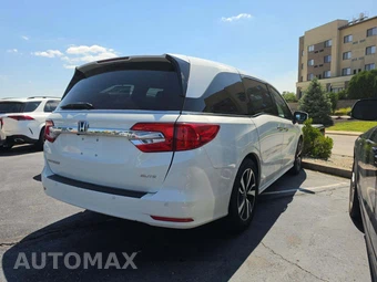2018 Honda Odyssey Elite 118.1" WB - miniatura 3