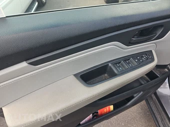 2018 Honda Odyssey EX 118.1" WB - miniatura 9