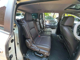 2018 Honda Odyssey EX-L 118.1" WB - miniatura 17