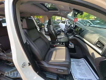 2018 Honda Odyssey EX-L 118.1" WB - miniatura 19