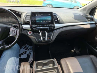 2018 Honda Odyssey EX-L 118.1" WB - miniatura 10