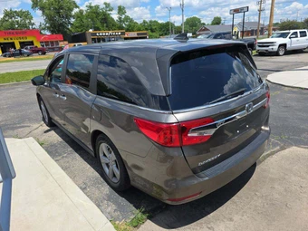 2018 Honda Odyssey EX-L 118.1" WB - miniatura 2