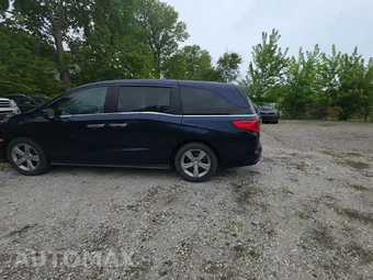2018 Honda Odyssey EX-L 118.1" WB - miniatura 3