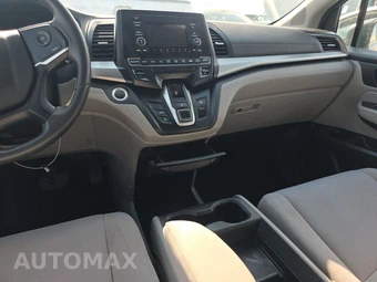 2018 Honda Odyssey LX 118.1" WB - miniatura 11