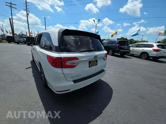 2018 Honda Odyssey Touring 118.1" WB - miniatura 2