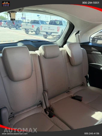 2018 Honda Odyssey Touring 118.1" WB - miniatura 18