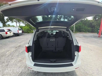 2018 Honda Odyssey Touring 118.1" WB - miniatura 12