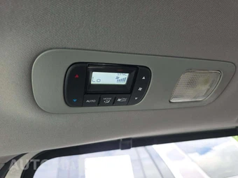2018 Honda Odyssey Touring 118.1" WB - miniatura 43
