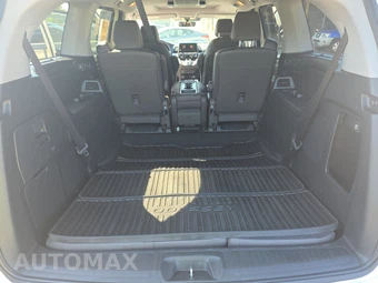 2018 Honda Odyssey Touring 118.1" WB - miniatura 17