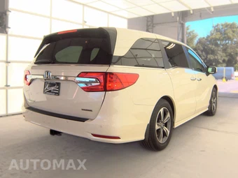 2018 Honda Odyssey Touring 118.1" WB - miniatura 4