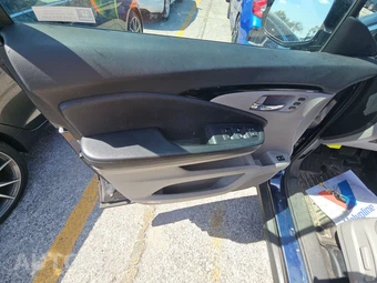 2018 Honda Pilot Elite – miniatura 9