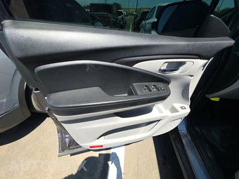 2018 Honda Pilot EX – miniatura 9