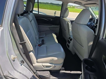 2018 Honda Pilot EX-L – miniatura 16