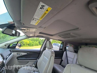 2018 Honda Pilot Touring - miniatura 8
