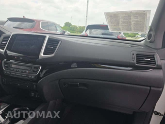 2018 Honda Pilot Touring – miniatura 17