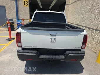 2018 Honda Ridgeline RTL-E Crew Cab Medium Bed - miniatura 5