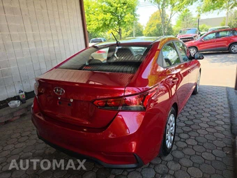 2018 Hyundai Accent SE - miniatura 3