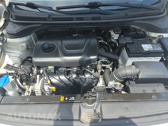 2018 Hyundai Accent SE – miniatura 15
