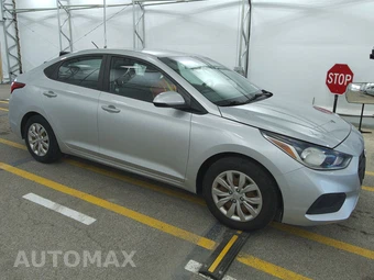2018 Hyundai Accent SE - miniatura 3