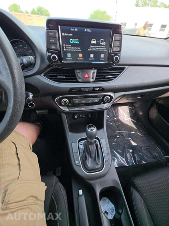2018 Hyundai Elantra GT Hatchback – miniatura 10
