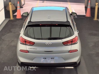 2018 Hyundai Elantra GT Hatchback - miniatura 5